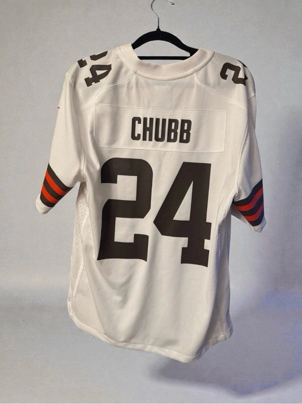 Nike YOUTH LARGE Cleveland Browns Jersey | #24 Nick Chubb